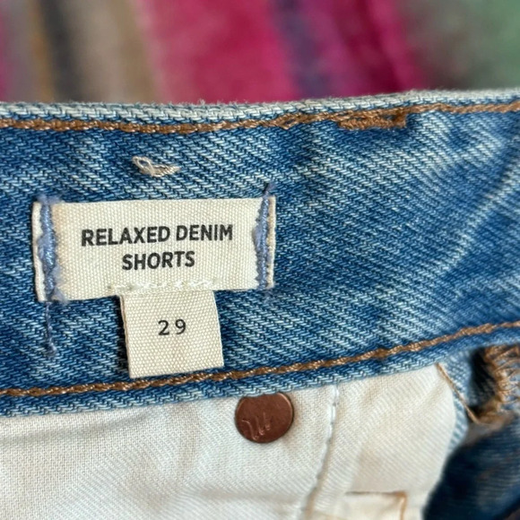Madewell relaxed denim shorts - Picture 4 of 5
